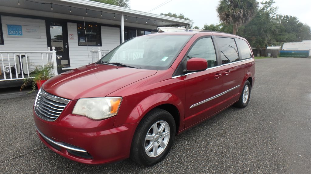 2011 CHRYSLER TOWN & COUNTRY TOURING